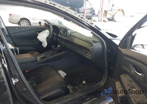 2024 Honda Accord Ex z USA, uszkodzony, nr VIN 1HGCY1F38RA070593